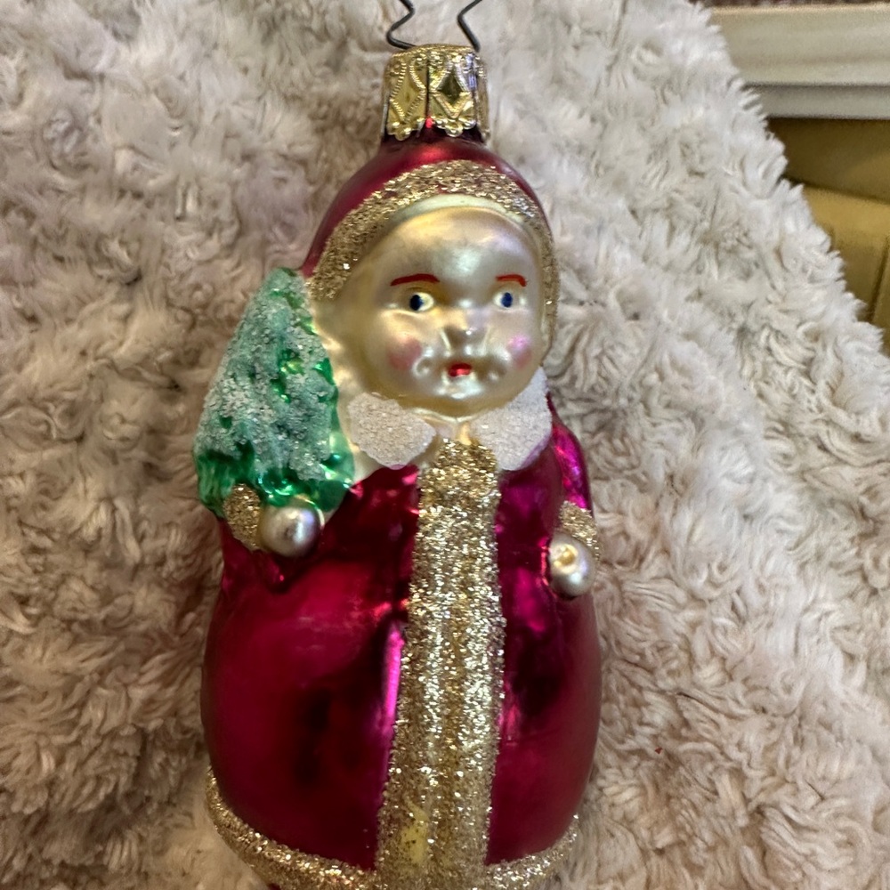 4 Vintage holiday Ornaments with Pink and Gold Accents